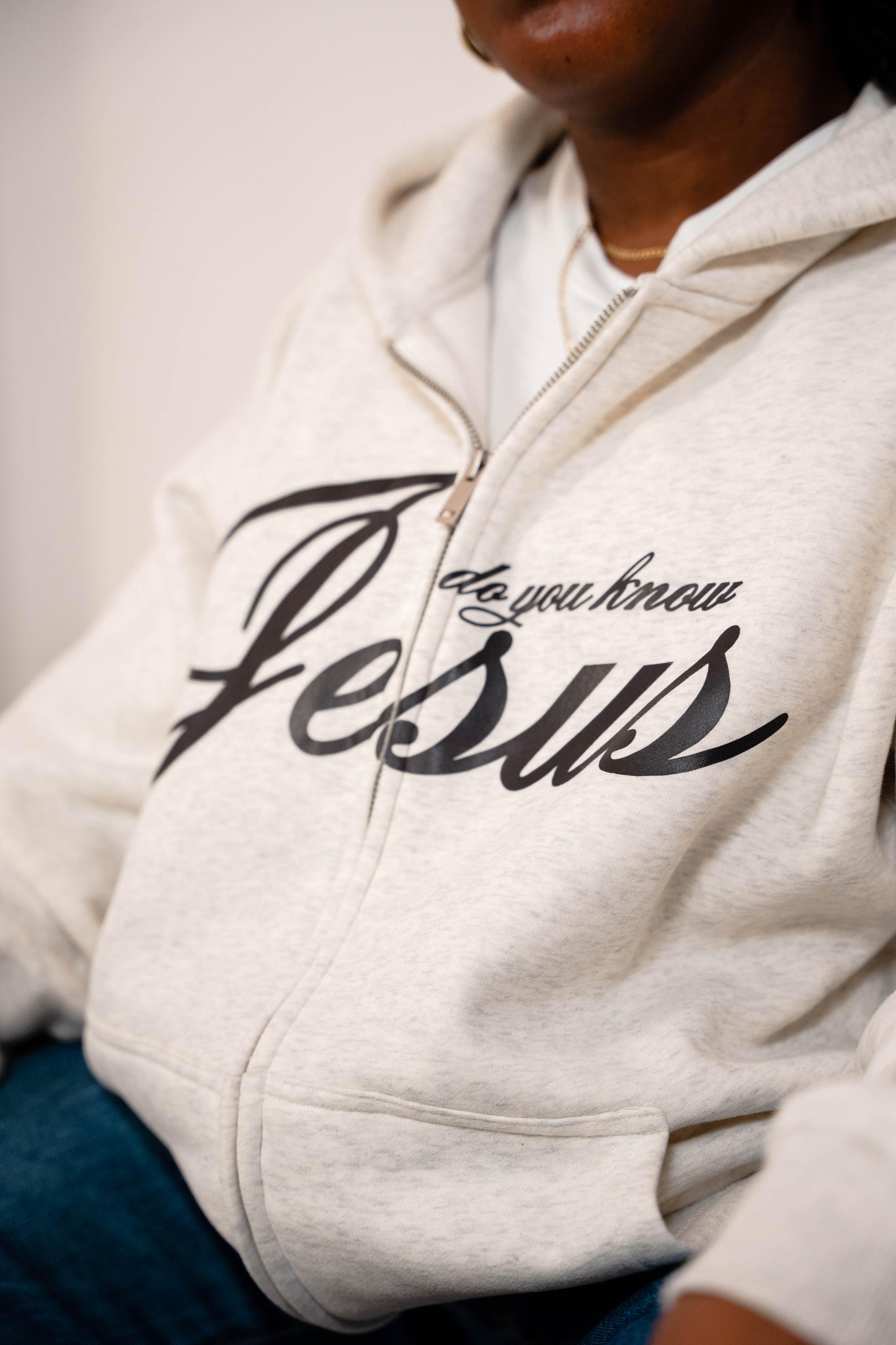 KNOW JESUS Zip-Up